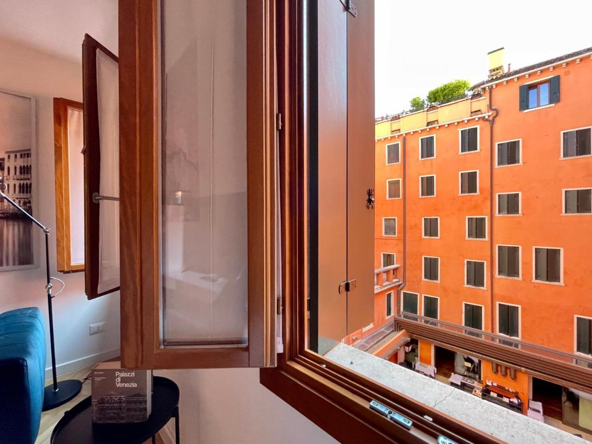San Marco Luxury Apartments Steps From St Marks Venice Exterior photo